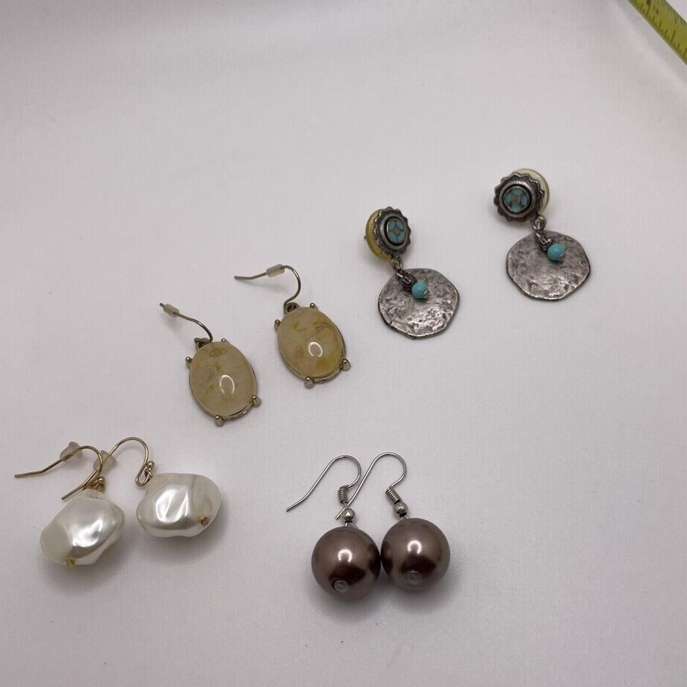 Lot Of 4 Costume Earrings Pierced Dangle Drop Some Bead / Beaded / Metal